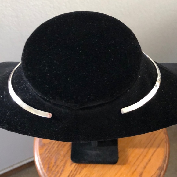 Zina Sterling Silver Collar - Picture 2 of 5